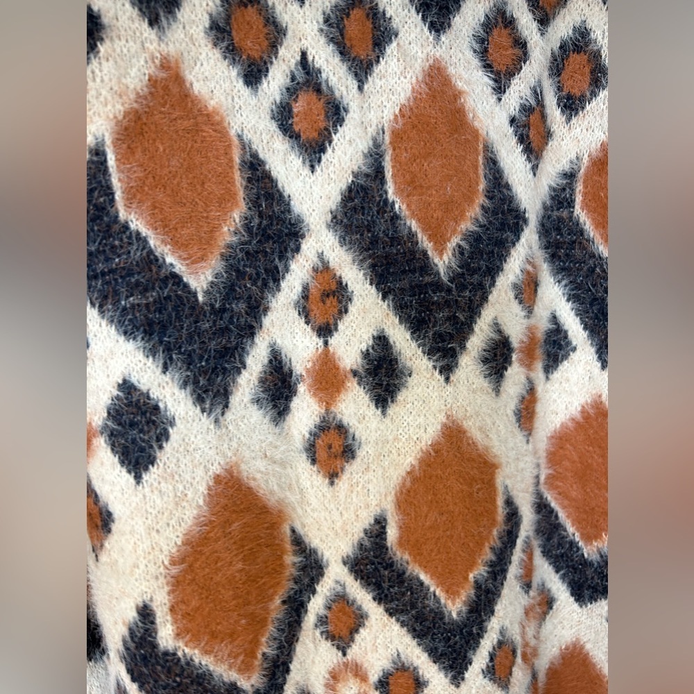 Patterned Cardigan - Picture 4 of 5